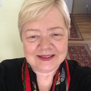 Meet your Posher, Dawn